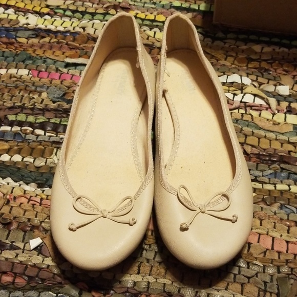 Old Navy Shoes - Ballet Flats